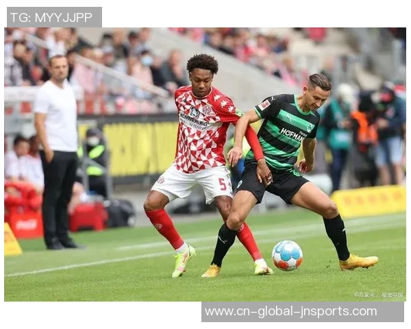 汉诺威96与门兴格拉德巴赫激战正酣精彩直播全程回顾与分析