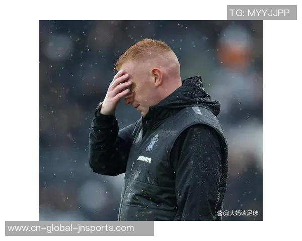 意媒:罗马瞄准齐尔克泽和弗伦德鲁普,方案冬窗补强锋线中场 意媒:罗马瞄准齐尔克泽和弗伦德鲁普,方案冬窗补强锋线中场